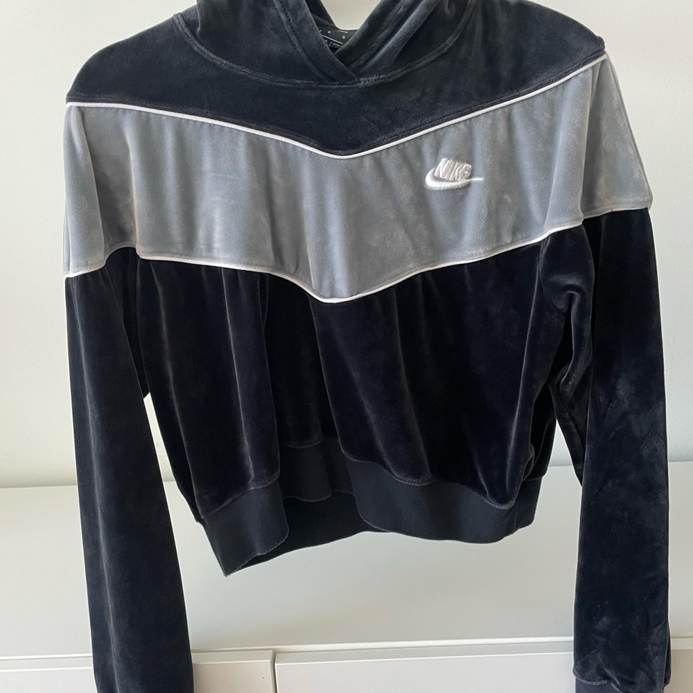 Nike Pullover